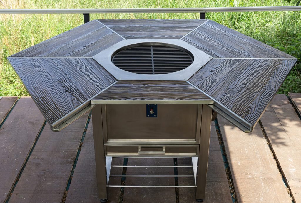 Mesa barbacoa Gemeldy con el frontal quitado